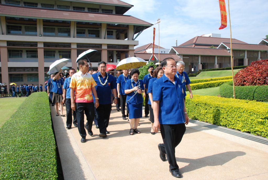 พิธีดำหัวอธิการบดีมหาวิทยาลัยแม่ฟ้าหลวง ประจำปี 2552