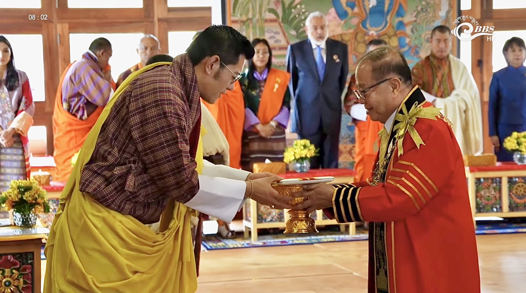 มหาวิทยาลัยแม่ฟ้าหลวง เข้าเฝ้าทูลเกล้าฯ ถวายปริญญาปรัชญาดุษฎีบัณฑิตกิตติมศักดิ์ แด่พระมหากษัตริย์ภูฏาน